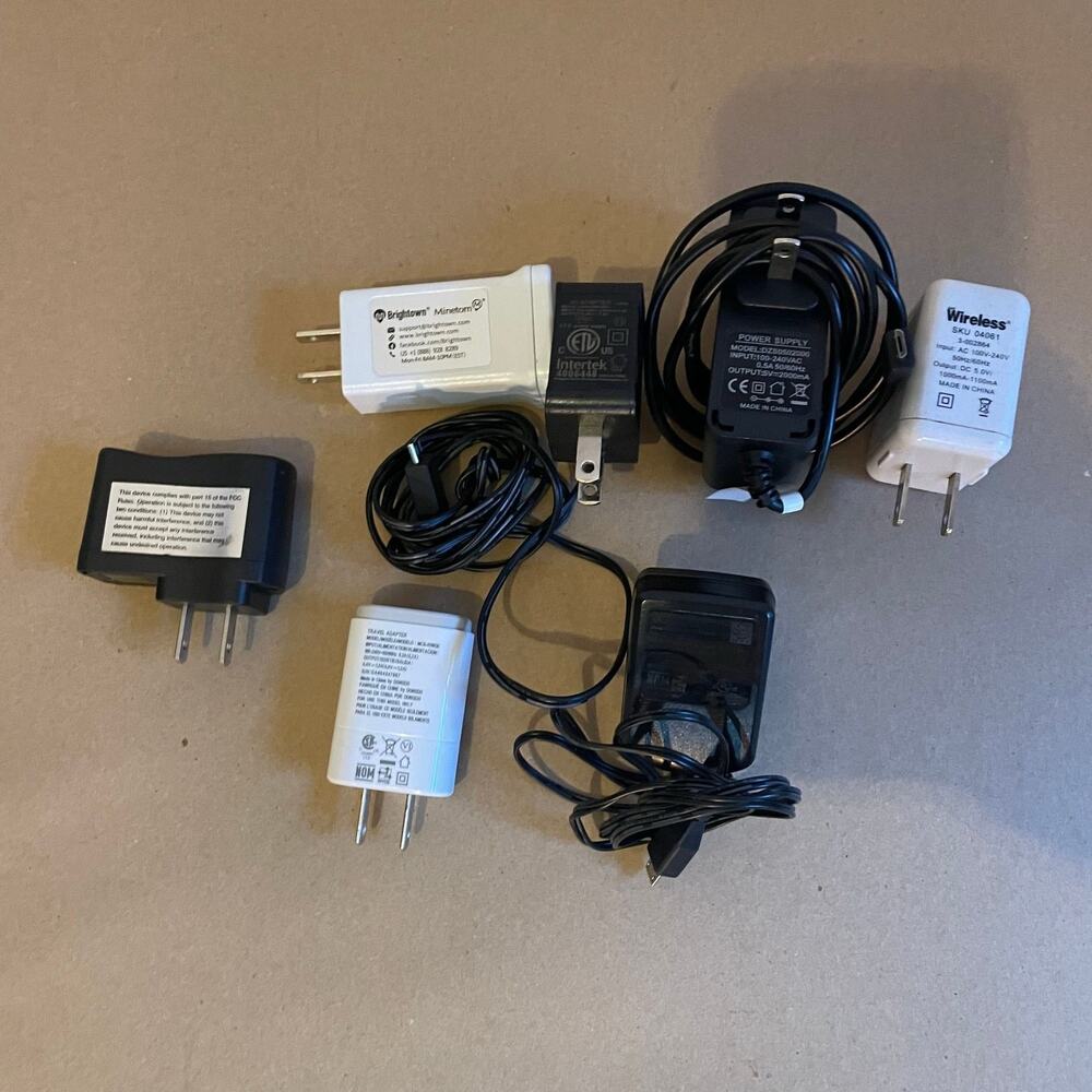 Lot of 7 Assorted Used AC Power Adapters Travel Wall Chargers with 3 Micro USB